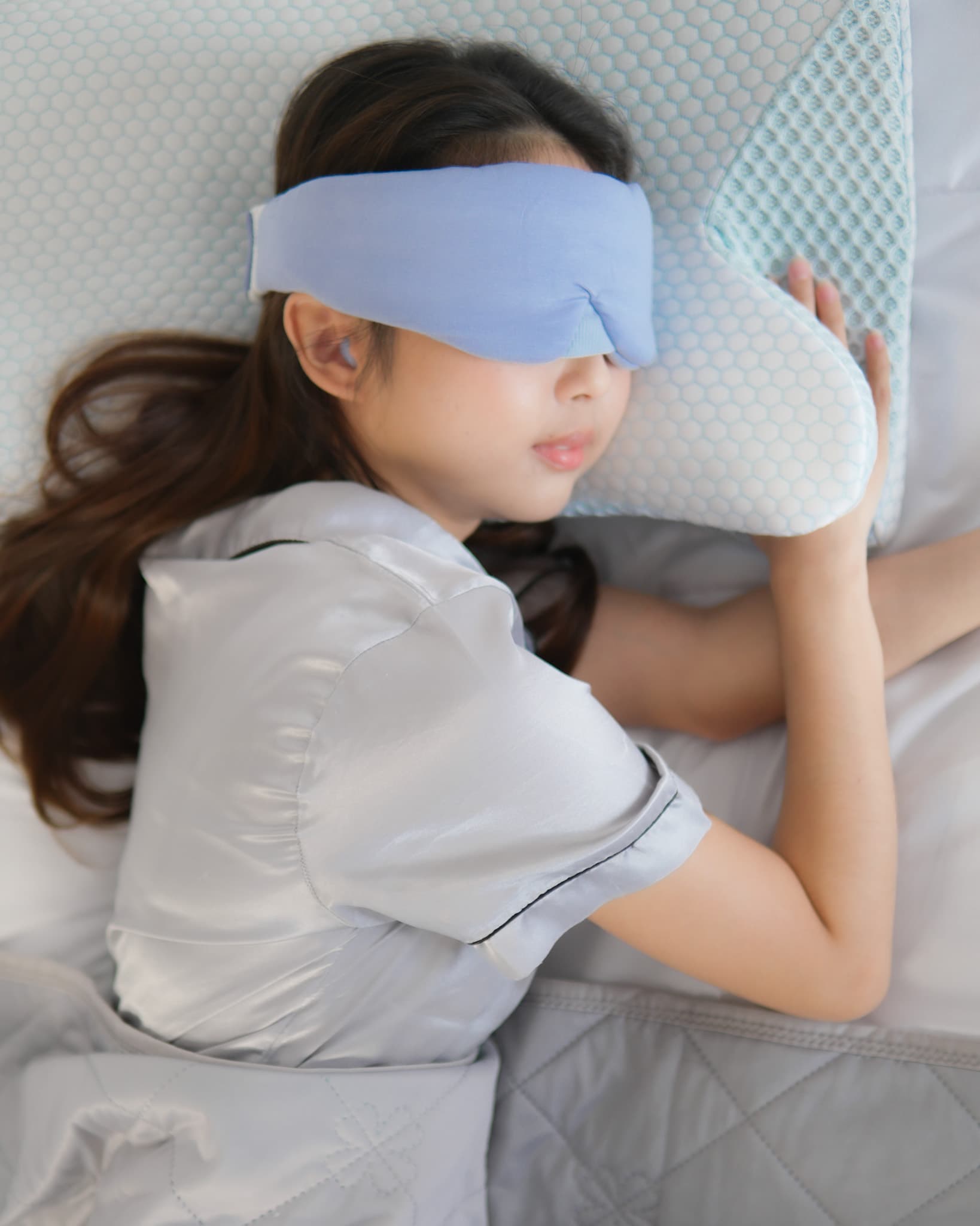 5 Kado Kesehatan Terbaik untuk Orang Tua yang Sering Susah Tidur